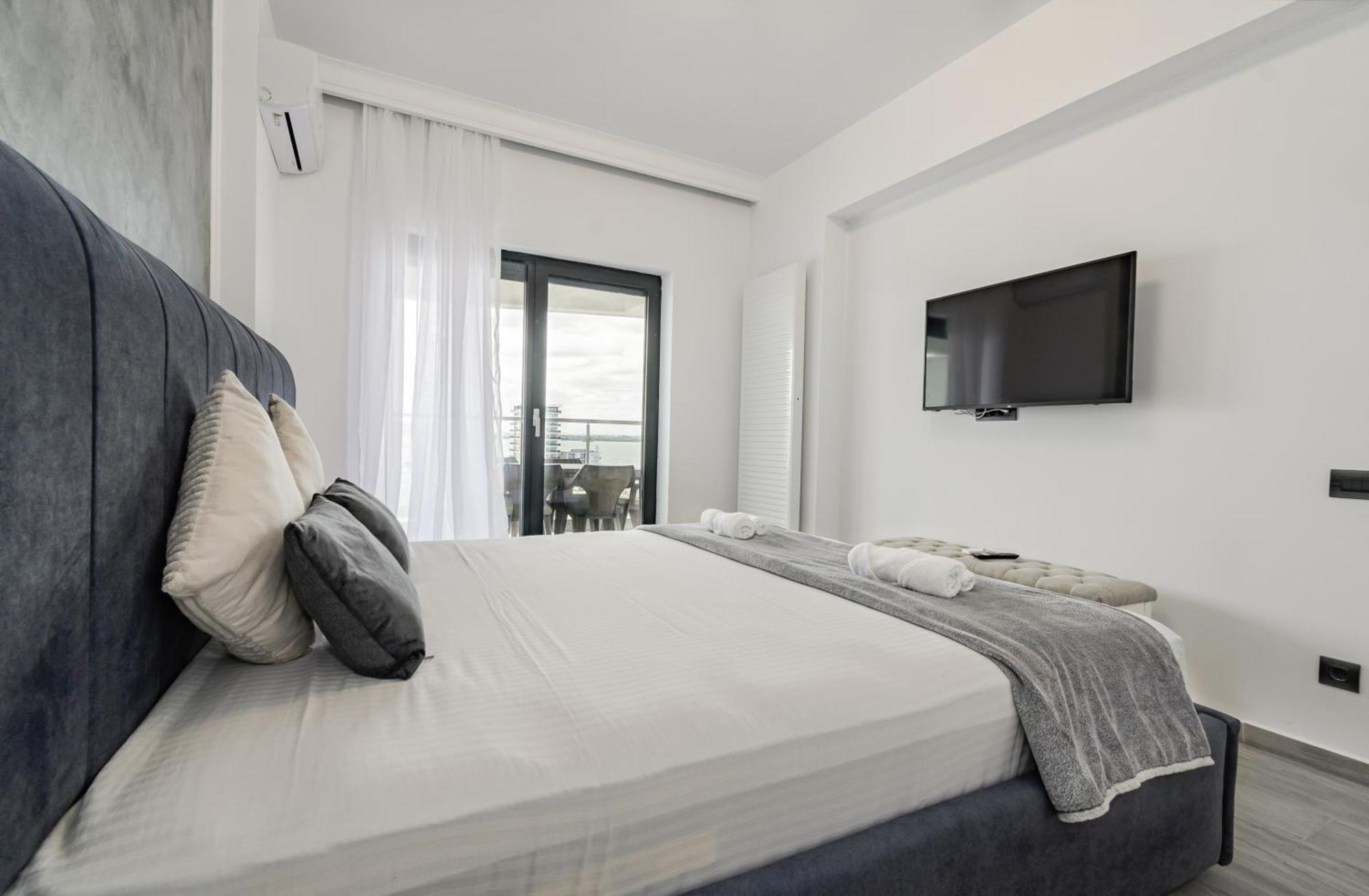 Black Sea Booking - Helsinki Mamaia Exteriör bild